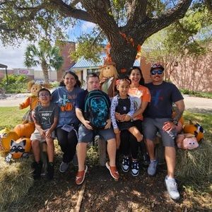 Meet your Posher, Pat